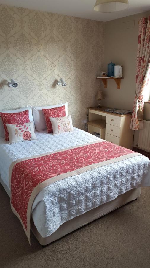 Riverwalk House B&B อูคเทอราร์ด ภายนอก รูปภาพ